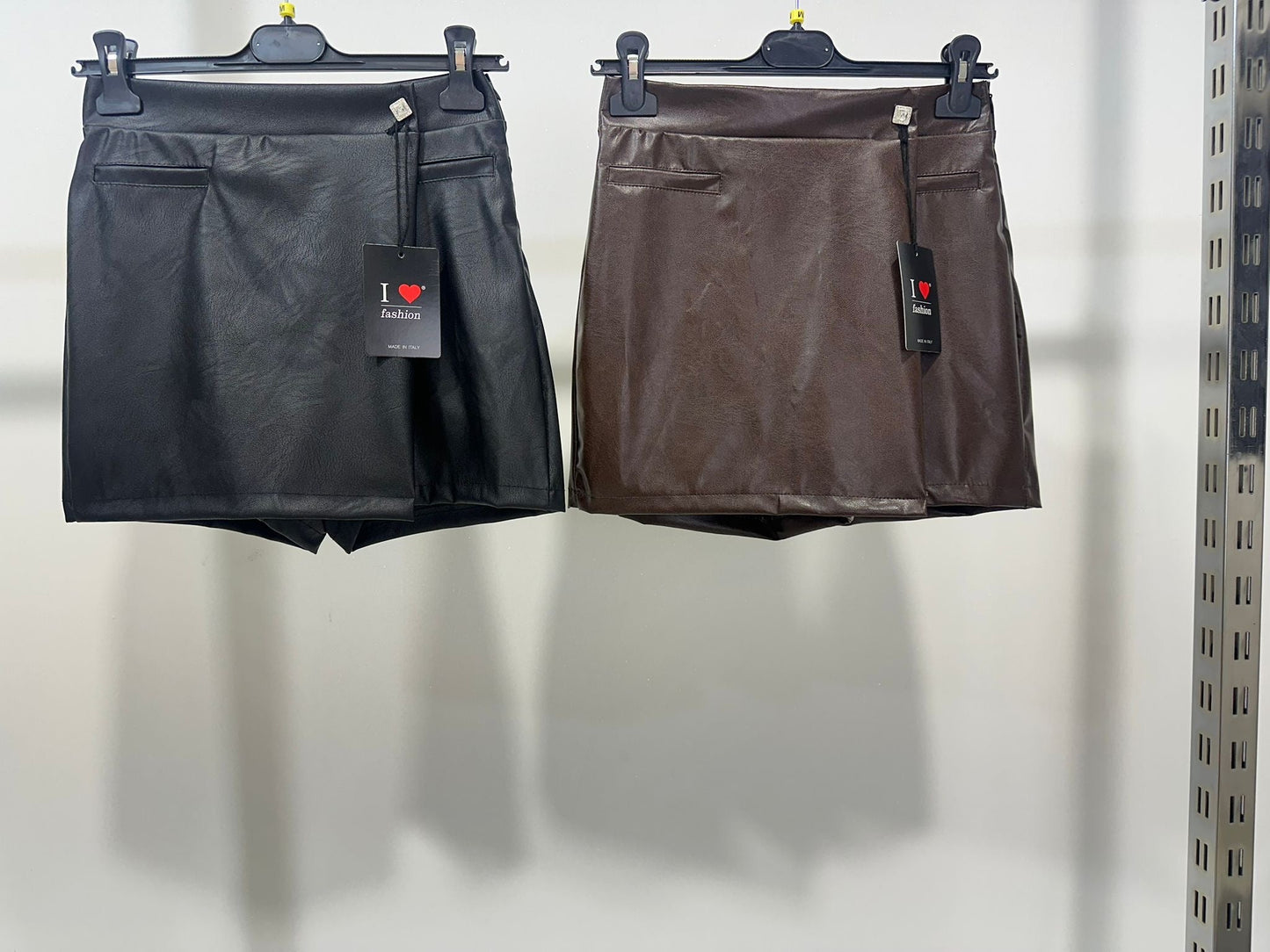 Shorts Famy
